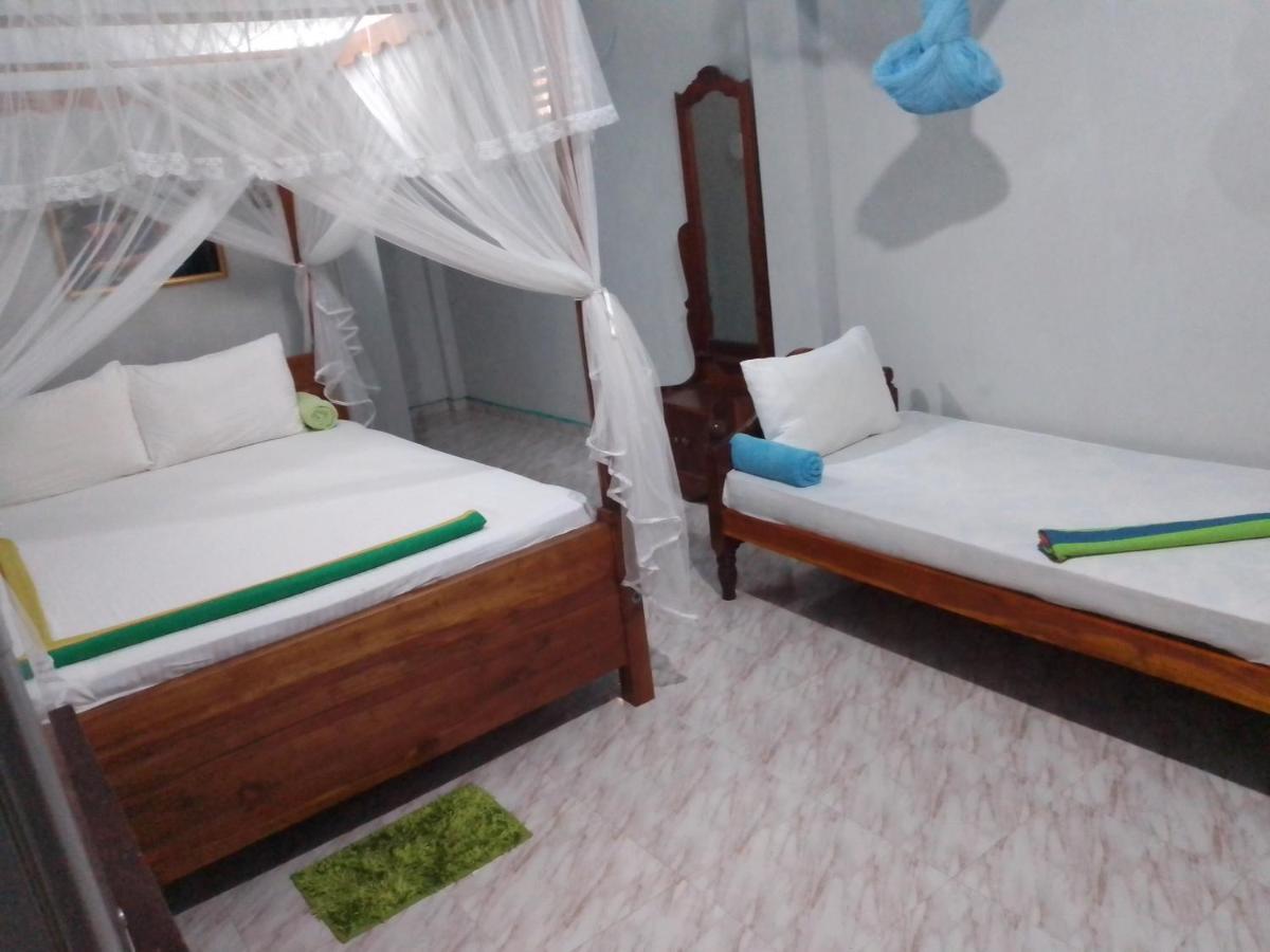 Green Park Safari House & Eco Tree House Udawalawe Ngoại thất bức ảnh