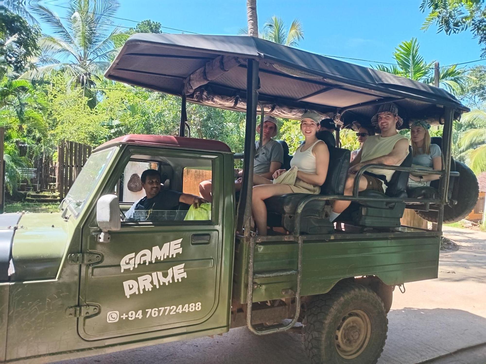 Green Park Safari House & Eco Tree House Udawalawe Ngoại thất bức ảnh